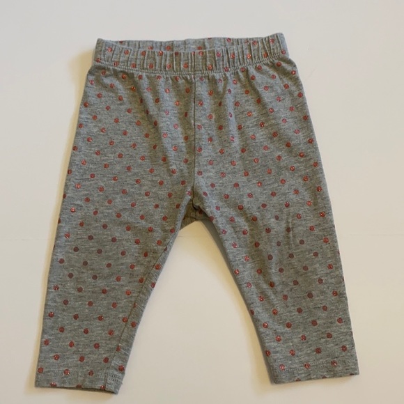 GAP Other - Gap capri leggings with pink sparkle polka dots